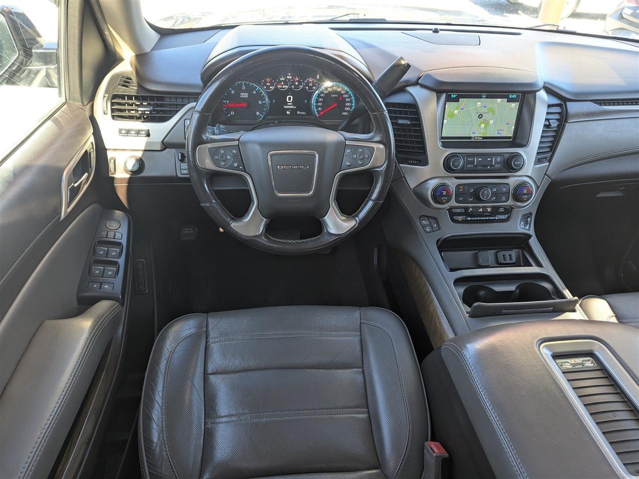 2019 GMC Yukon XL Denali - Photo 13