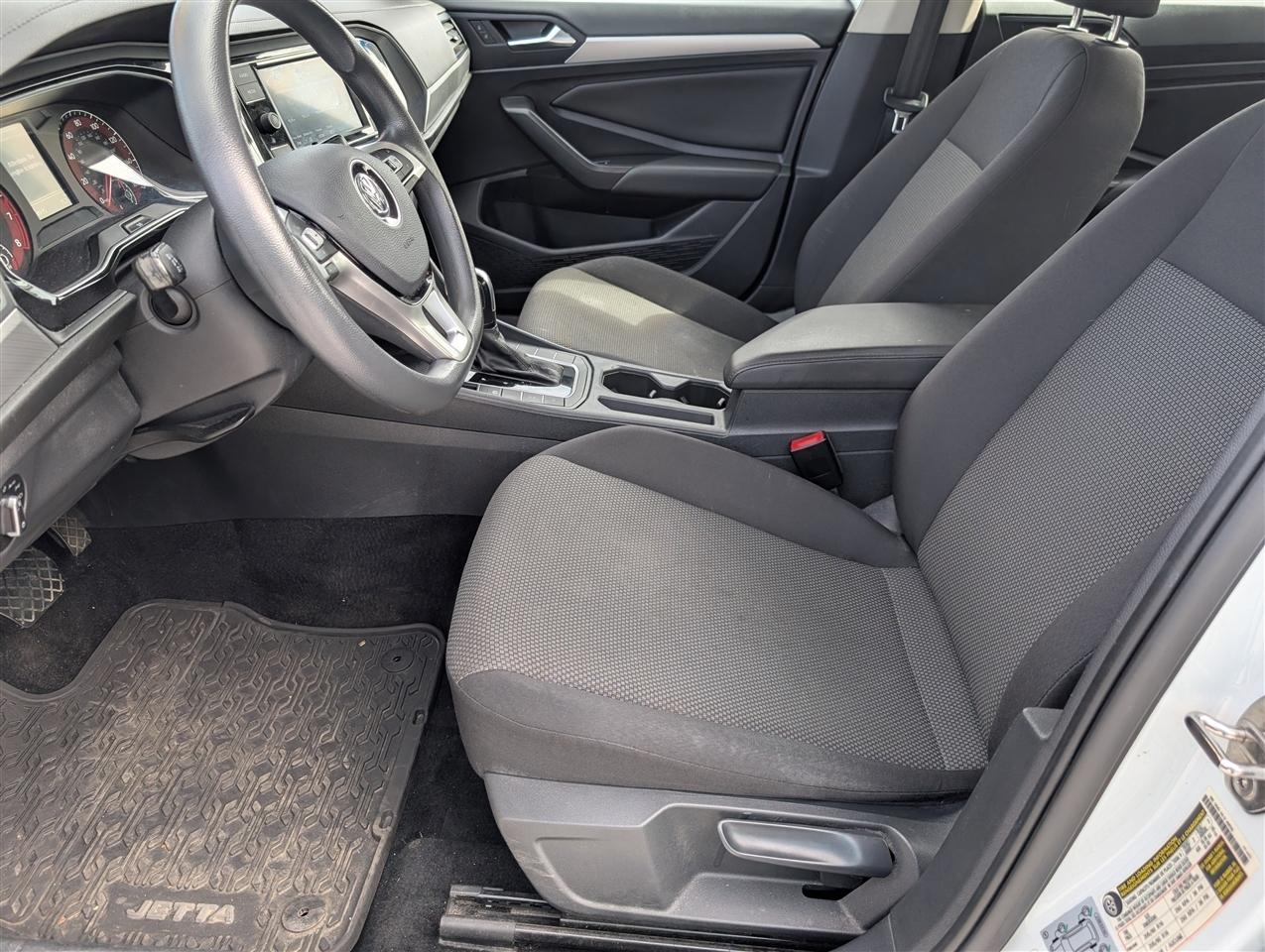 Volkswagen Jetta R-Line Auto 2021