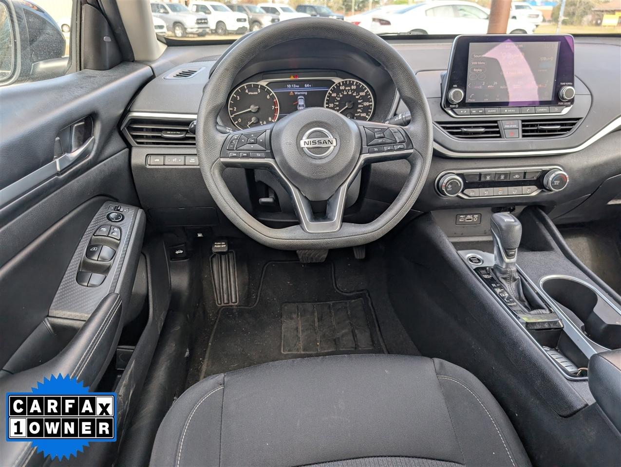 Nissan Altima 2.5 SV Sedan 2022