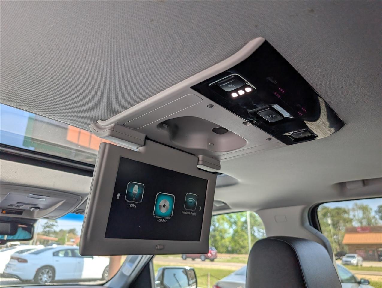 Chevrolet Tahoe 4WD 4dr Premier 2018