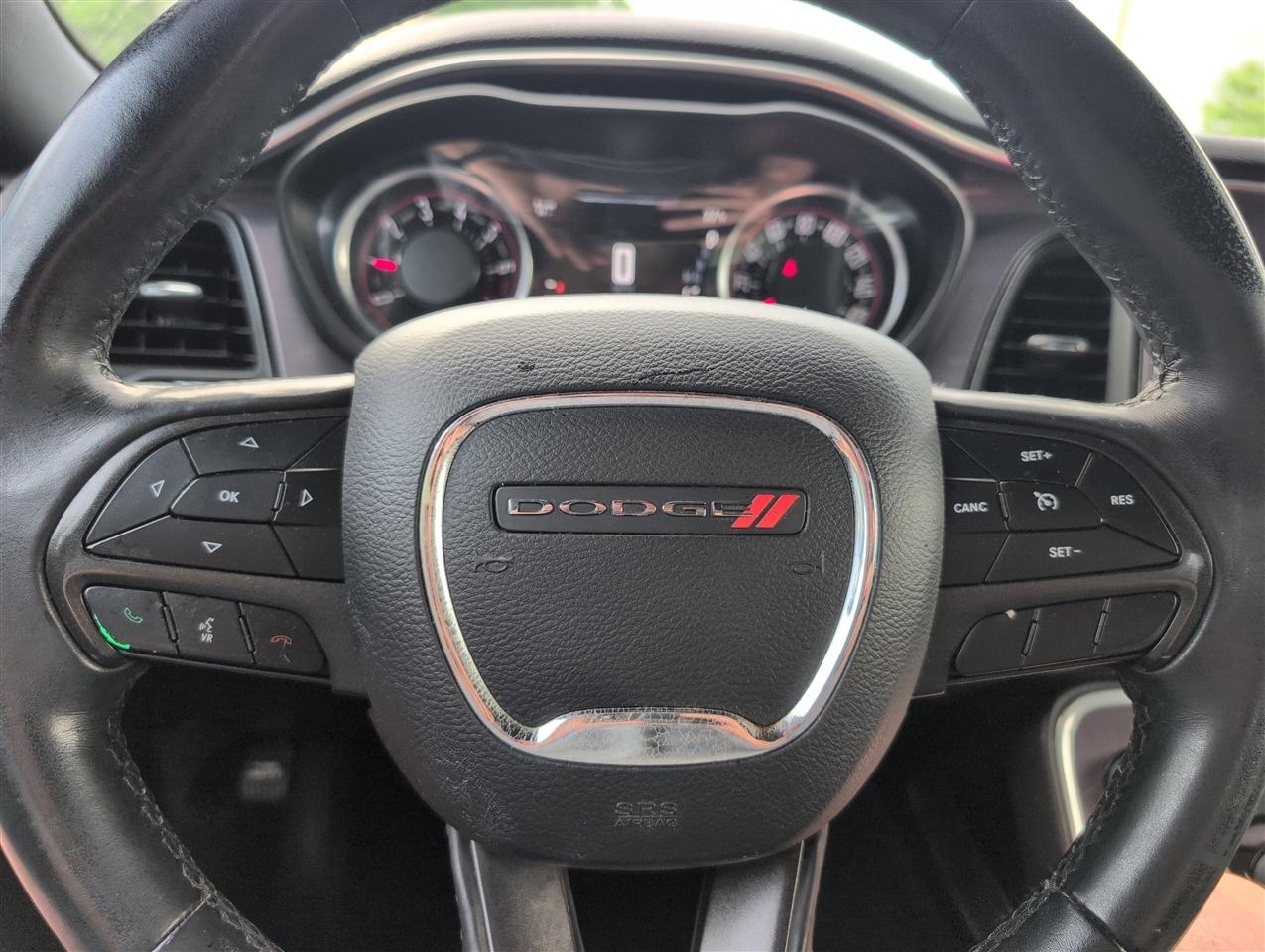 Dodge Challenger SXT RWD 2018