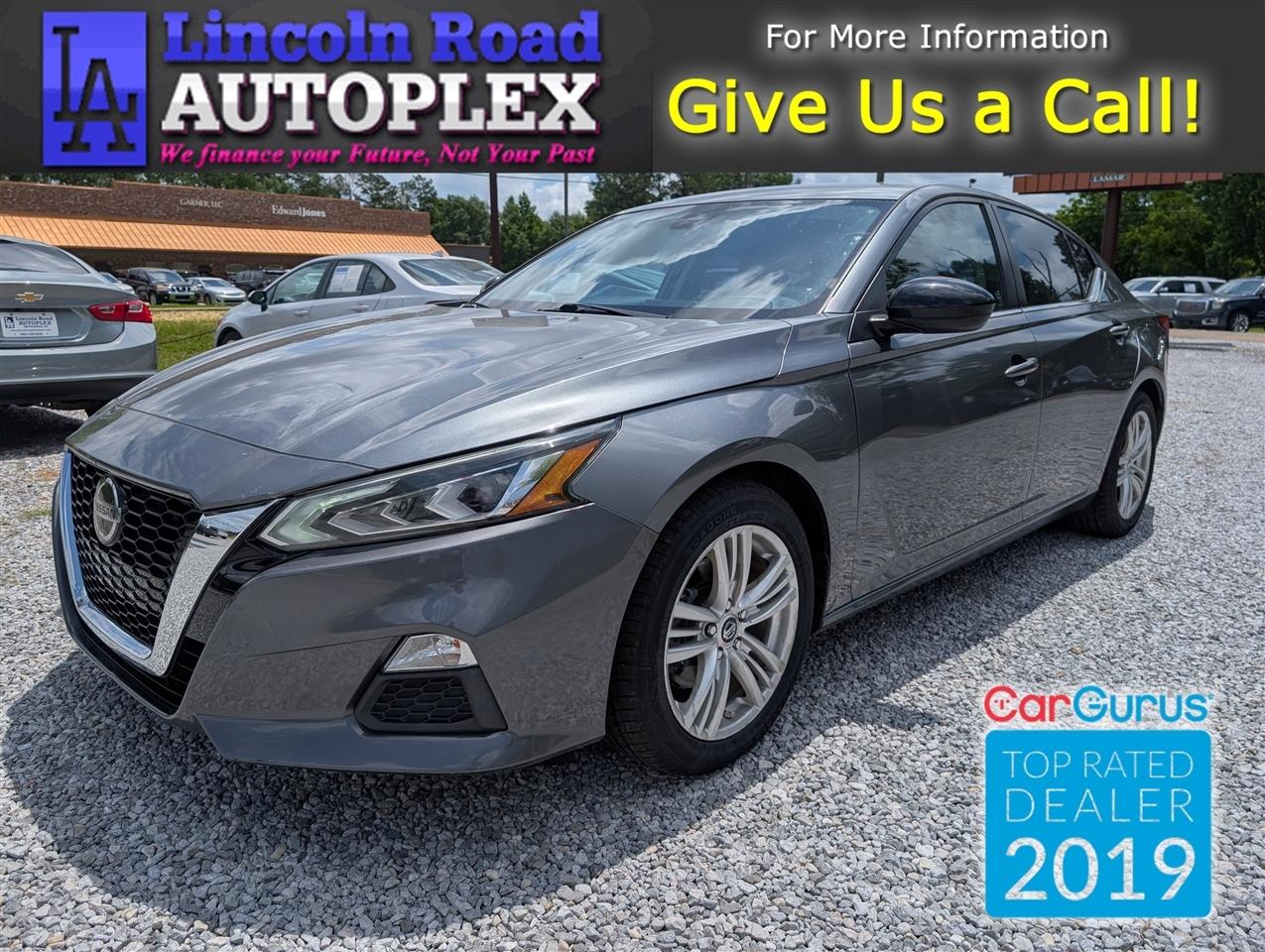 2020 Nissan Altima 2.5 SR Sedan