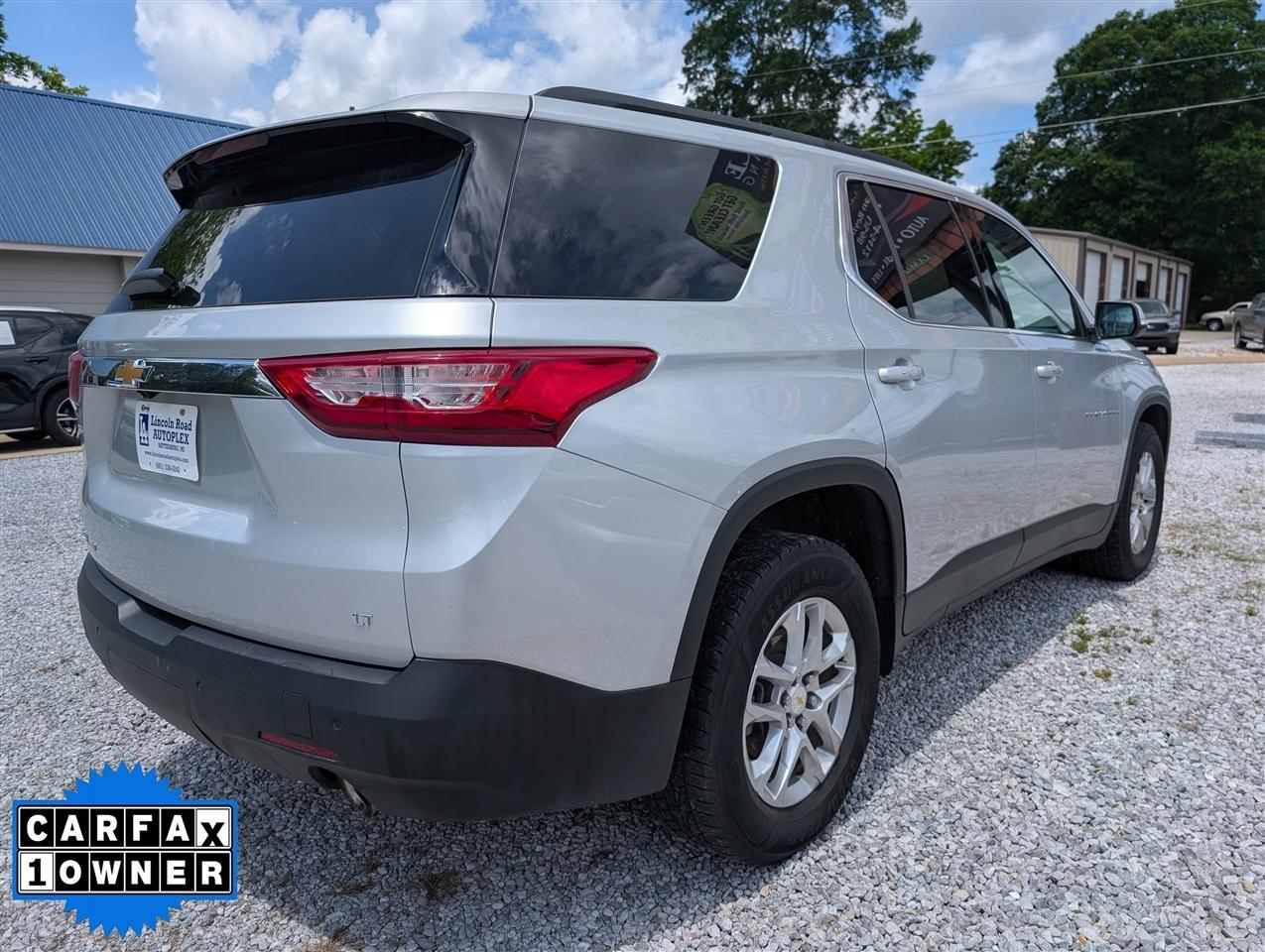 Chevrolet Traverse AWD 4dr LT Leather 2021