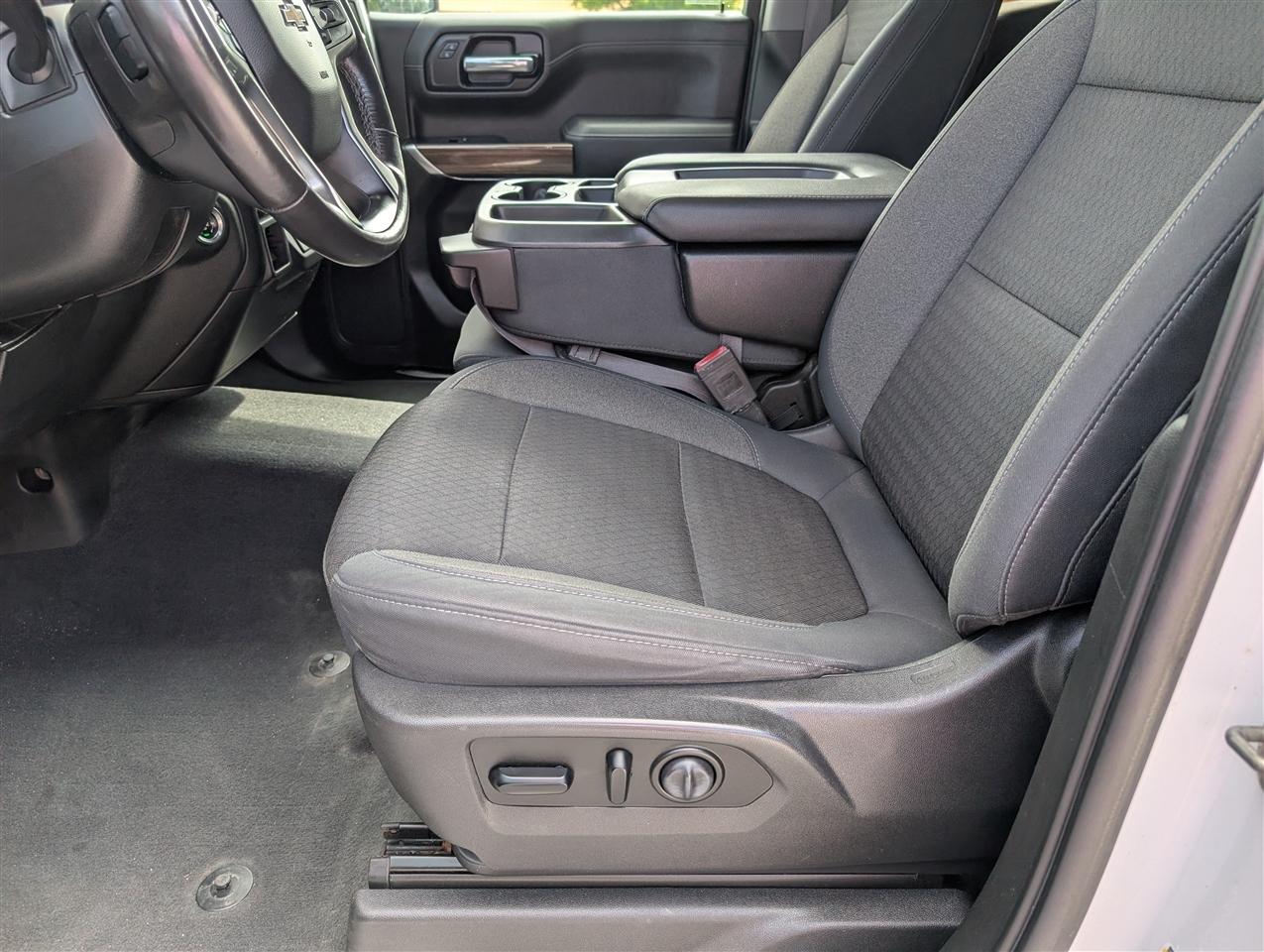 Chevrolet Silverado 1500 4WD Double Cab 147" LT 2019