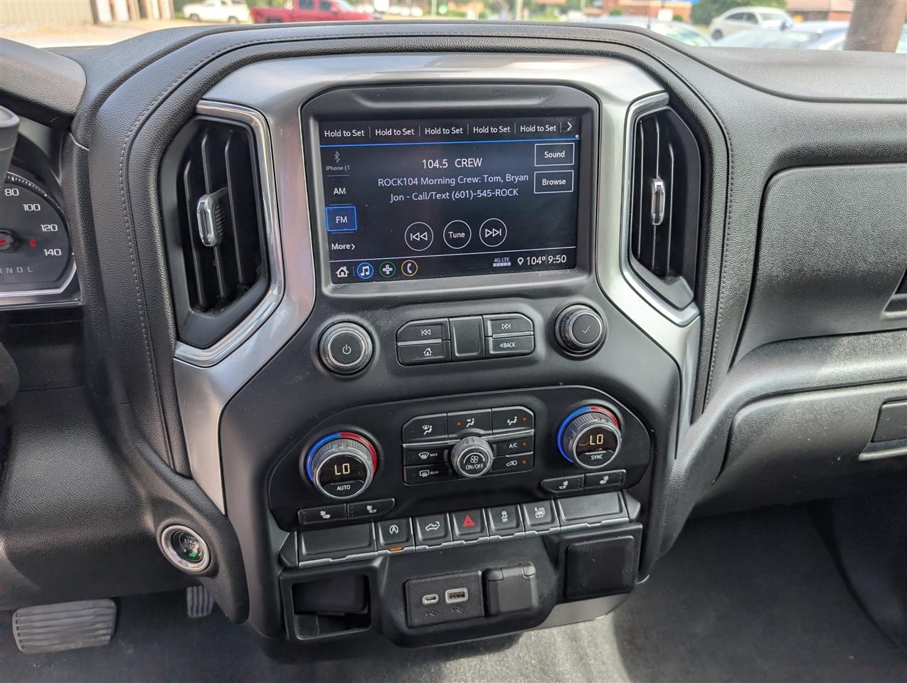 Chevrolet Silverado 1500 4WD Double Cab 147" LT 2019