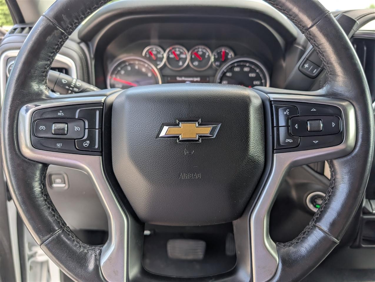 Chevrolet Silverado 1500 4WD Double Cab 147" LT 2019
