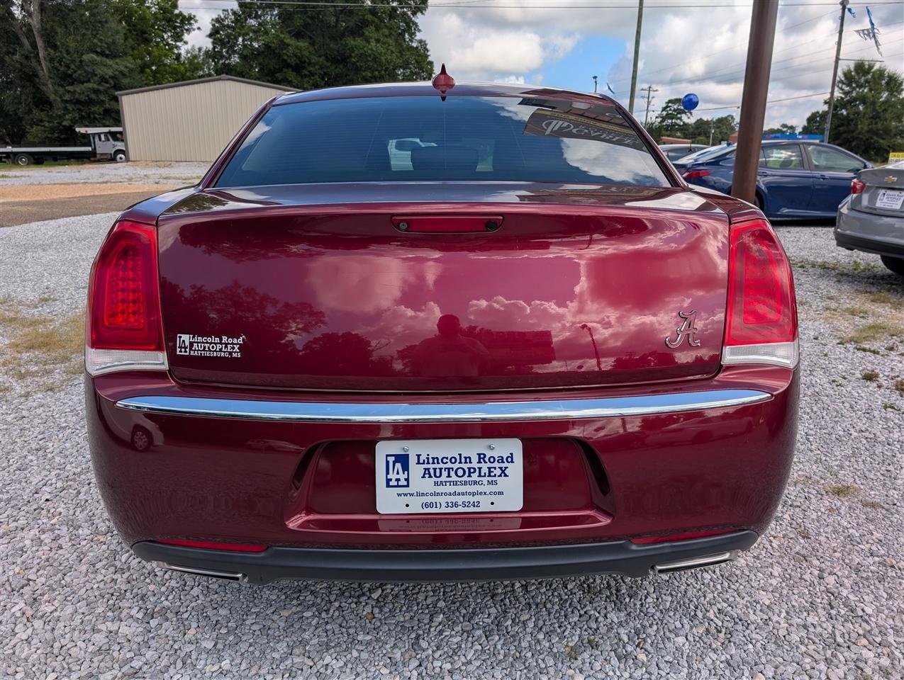 Chrysler 300 Limited RWD 2020