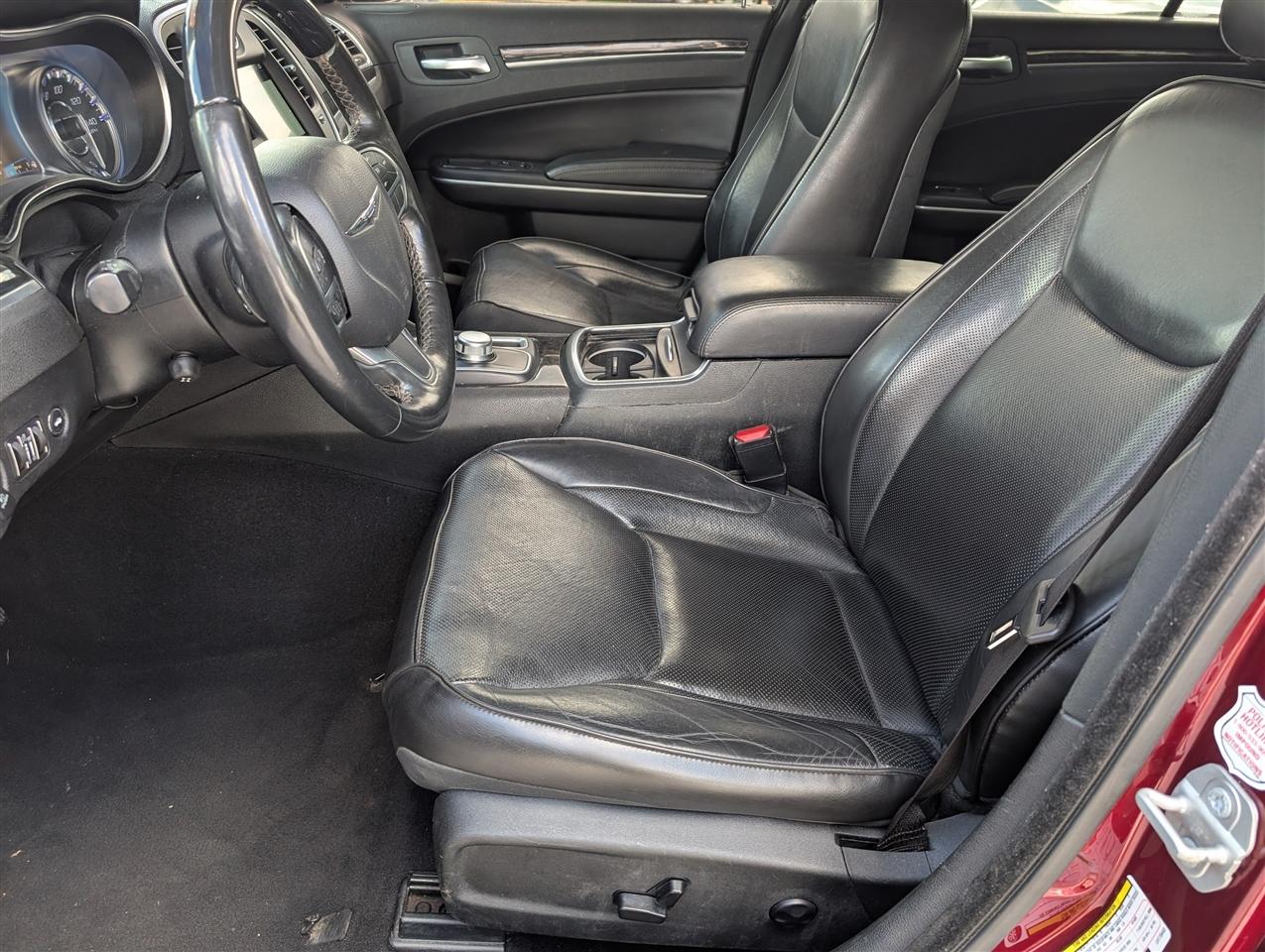 Chrysler 300 Limited RWD 2020