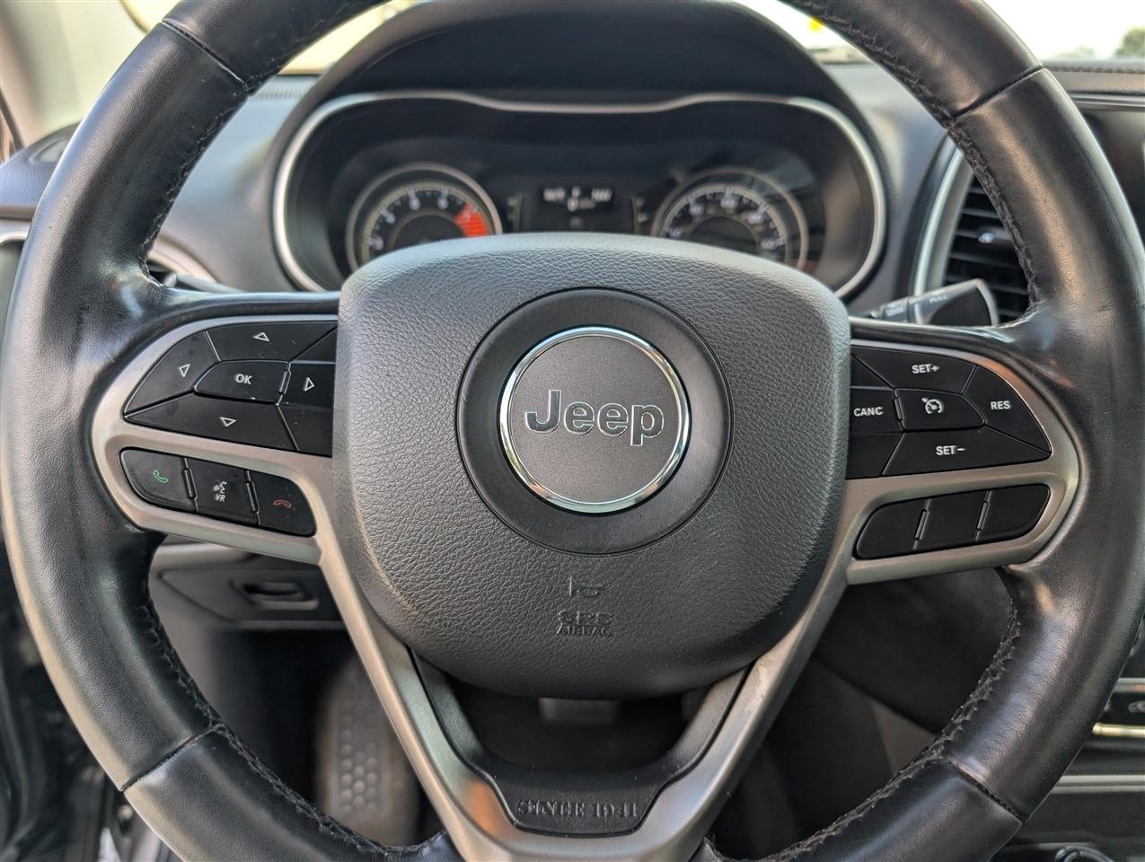 Jeep Cherokee Latitude Plus 4x4 2019