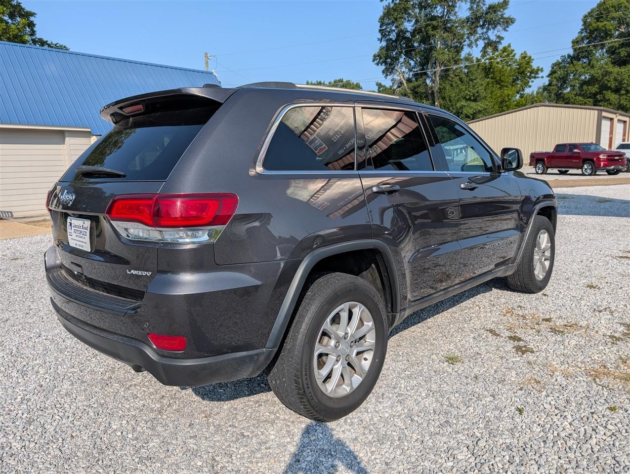 Jeep Grand Cherokee Laredo X 4x4 2021