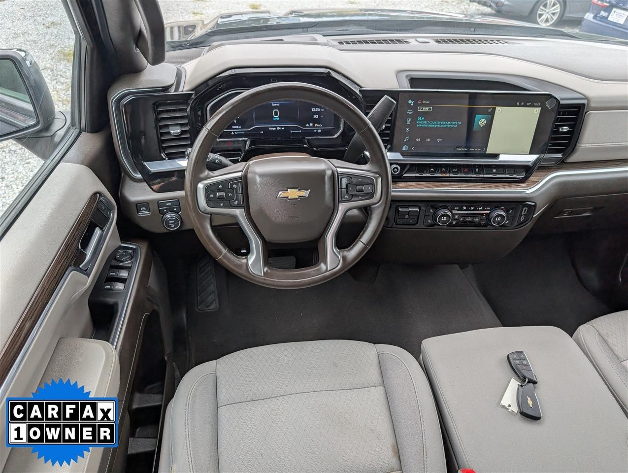 Chevrolet Silverado 1500 4WD Crew Cab 147" LT w/1LT 2023