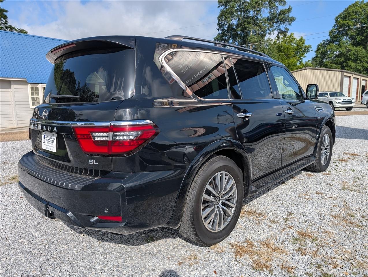 Nissan Armada 4x2 SL 2021