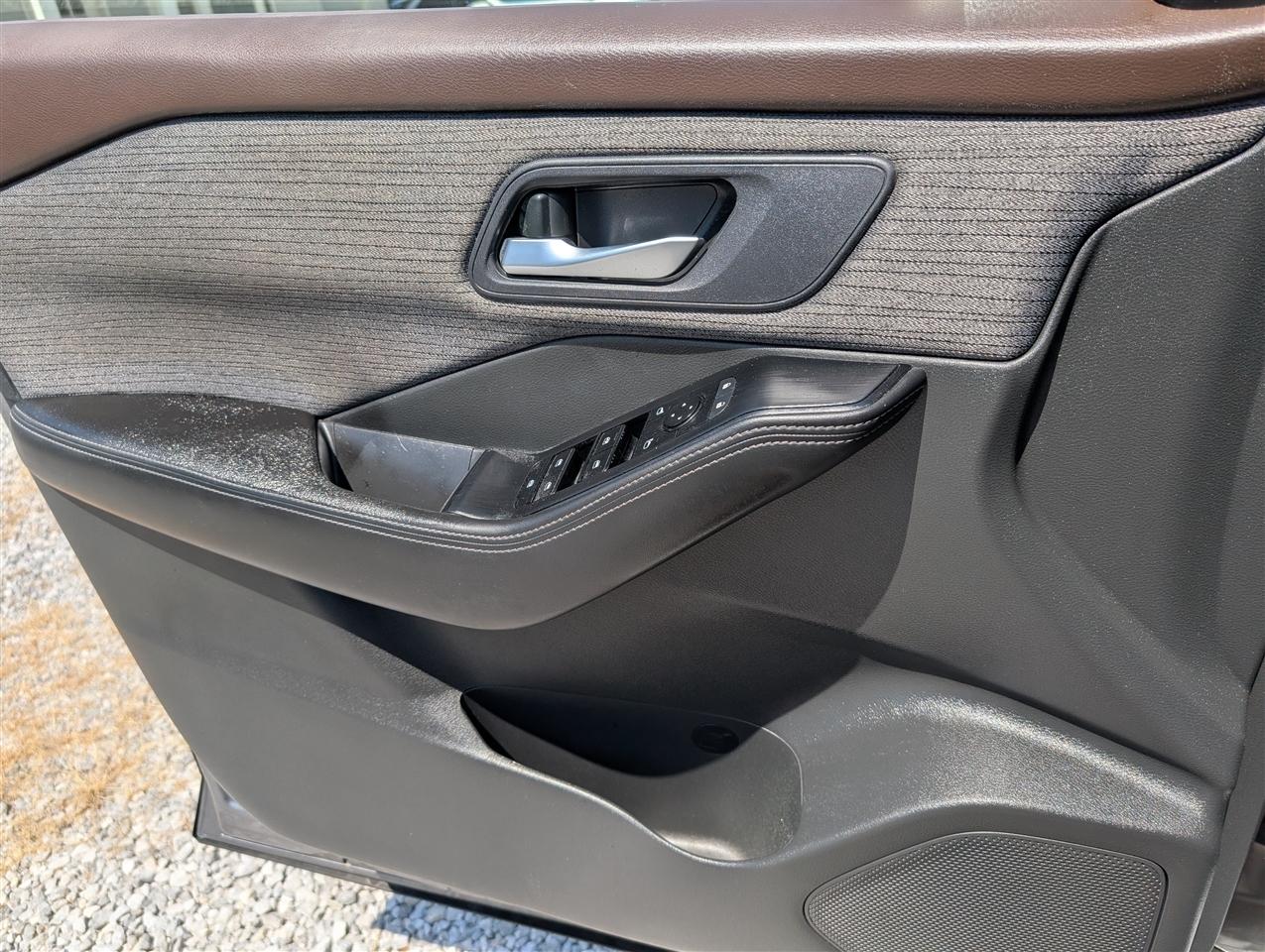Nissan Rogue AWD SV 2023