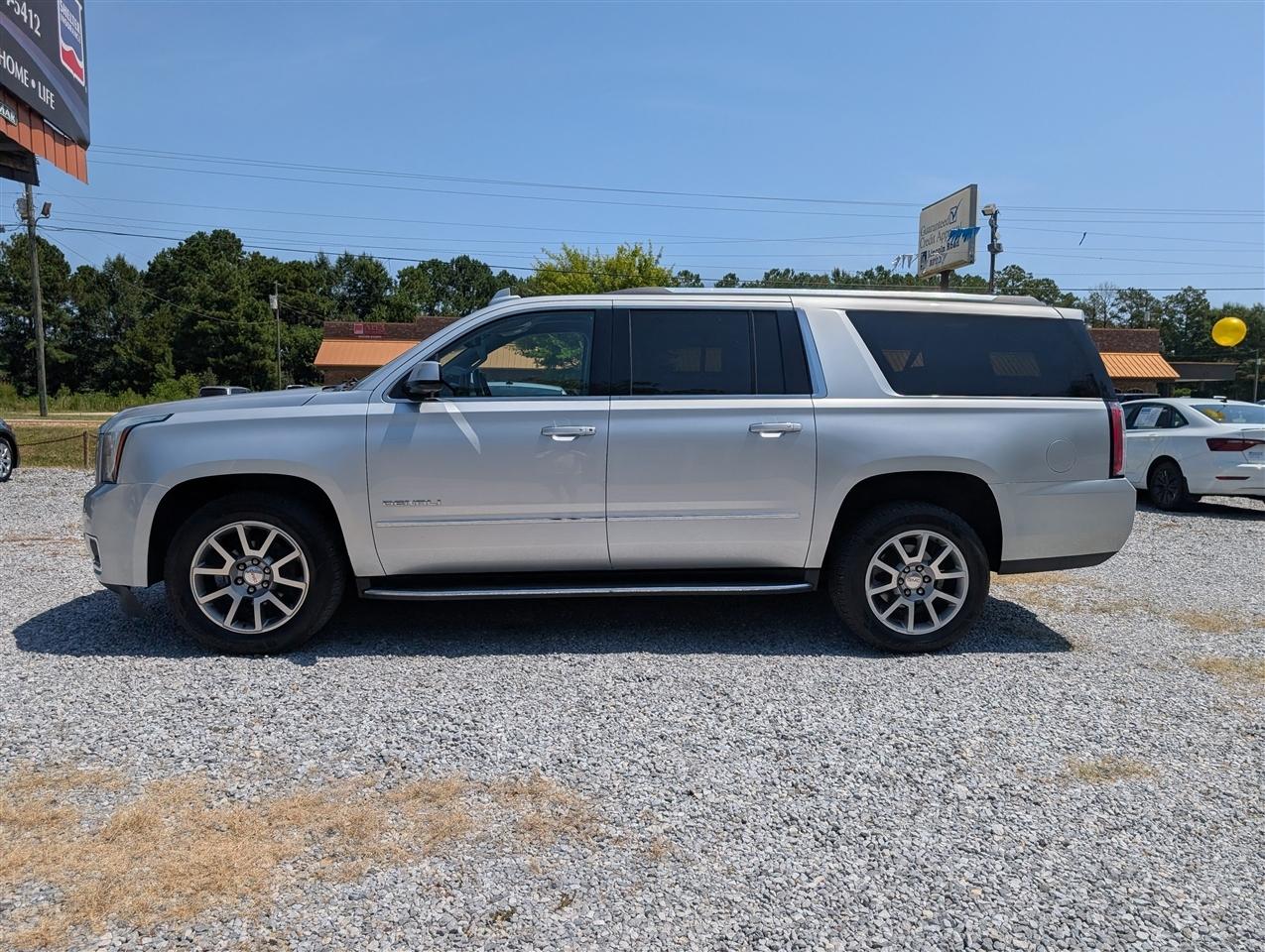 GMC Yukon XL 2WD 4dr Denali 2020
