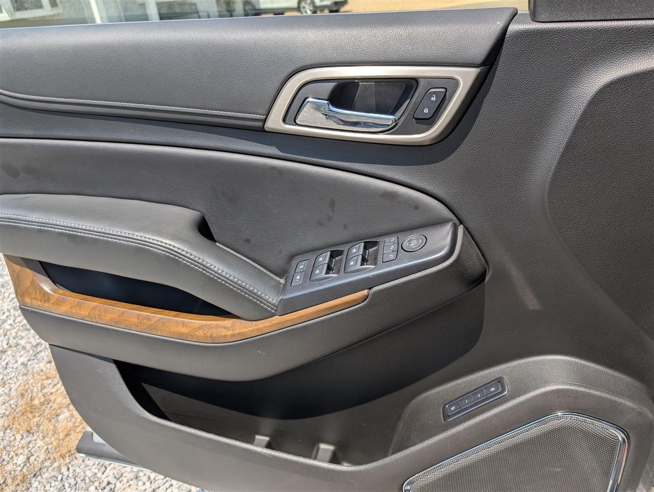 GMC Yukon XL 2WD 4dr Denali 2020