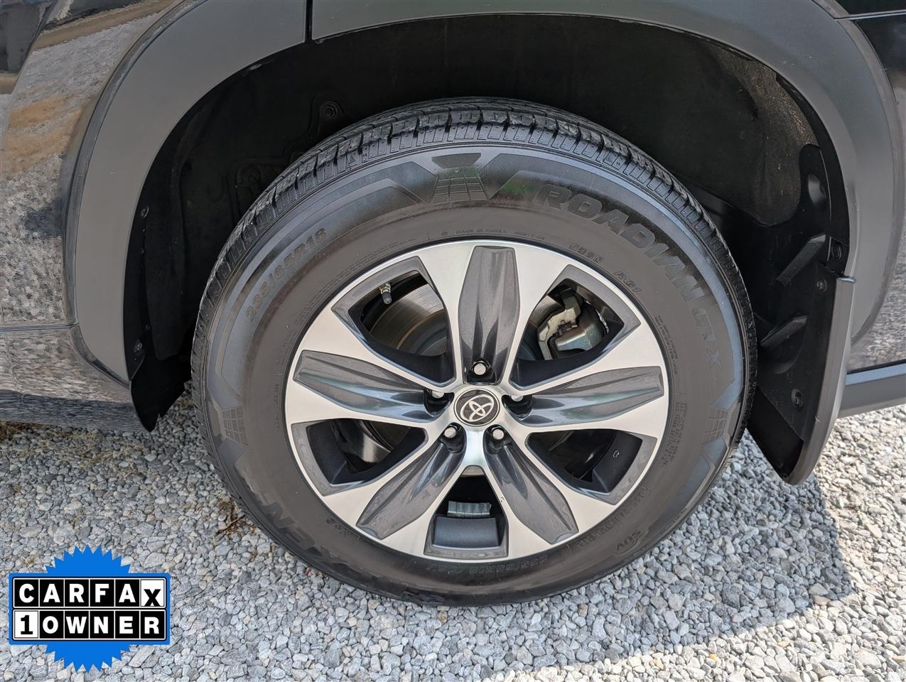 Toyota Highlander Hybrid XLE AWD (Natl) 2025