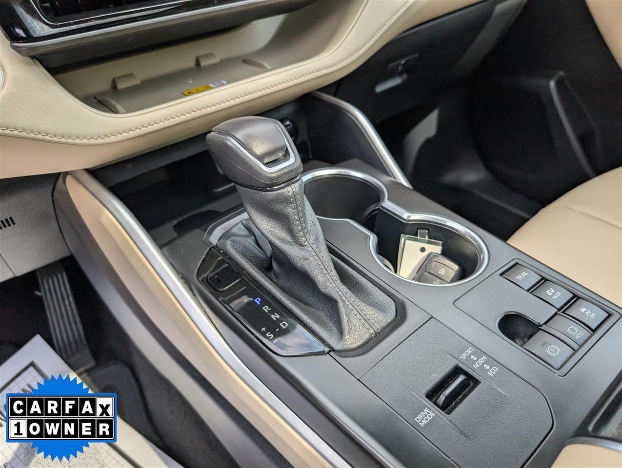 Toyota Highlander Hybrid XLE AWD (Natl) 2025