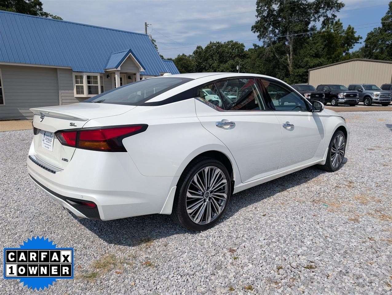 Nissan Altima 2.5 SL AWD Sedan 2023