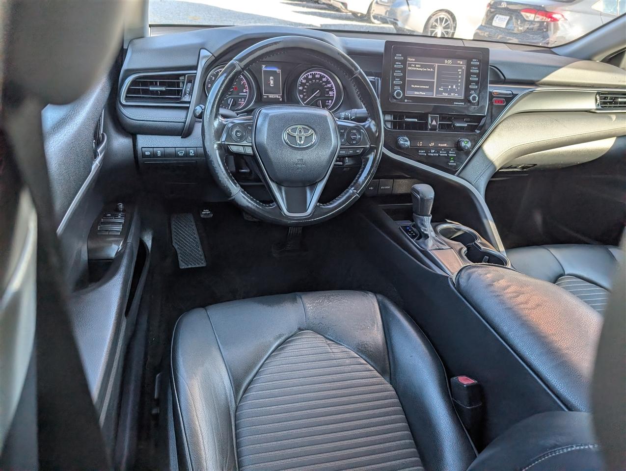 Toyota Camry SE Auto (Natl) 2021