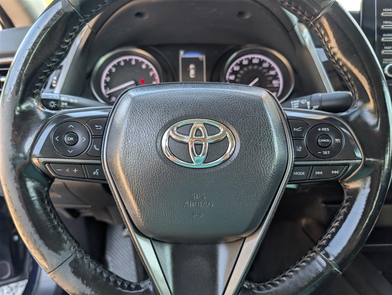 Toyota Camry SE Auto (Natl) 2021