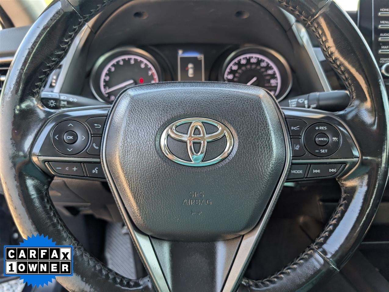 Toyota Camry  2021