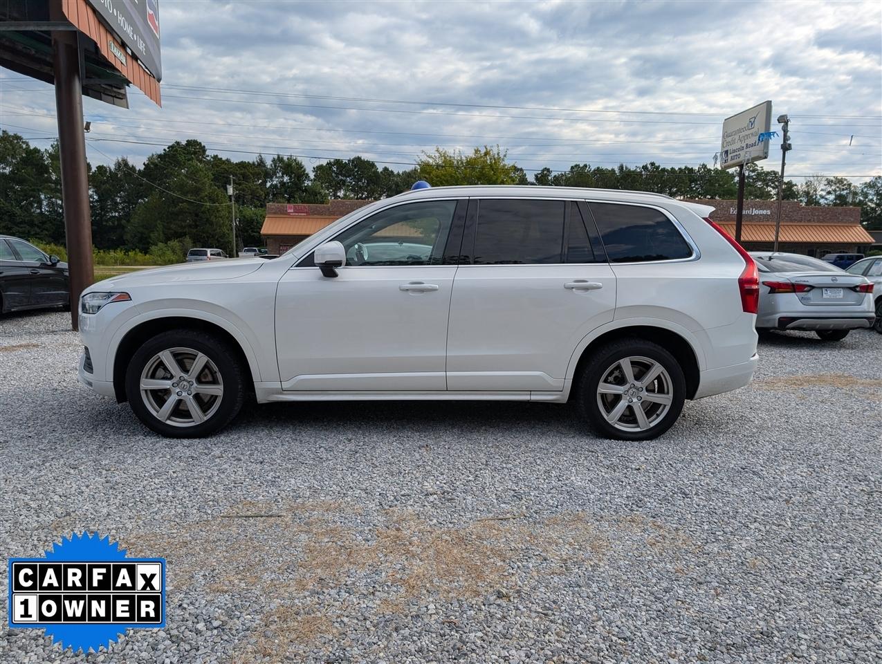 Volvo XC90  2023