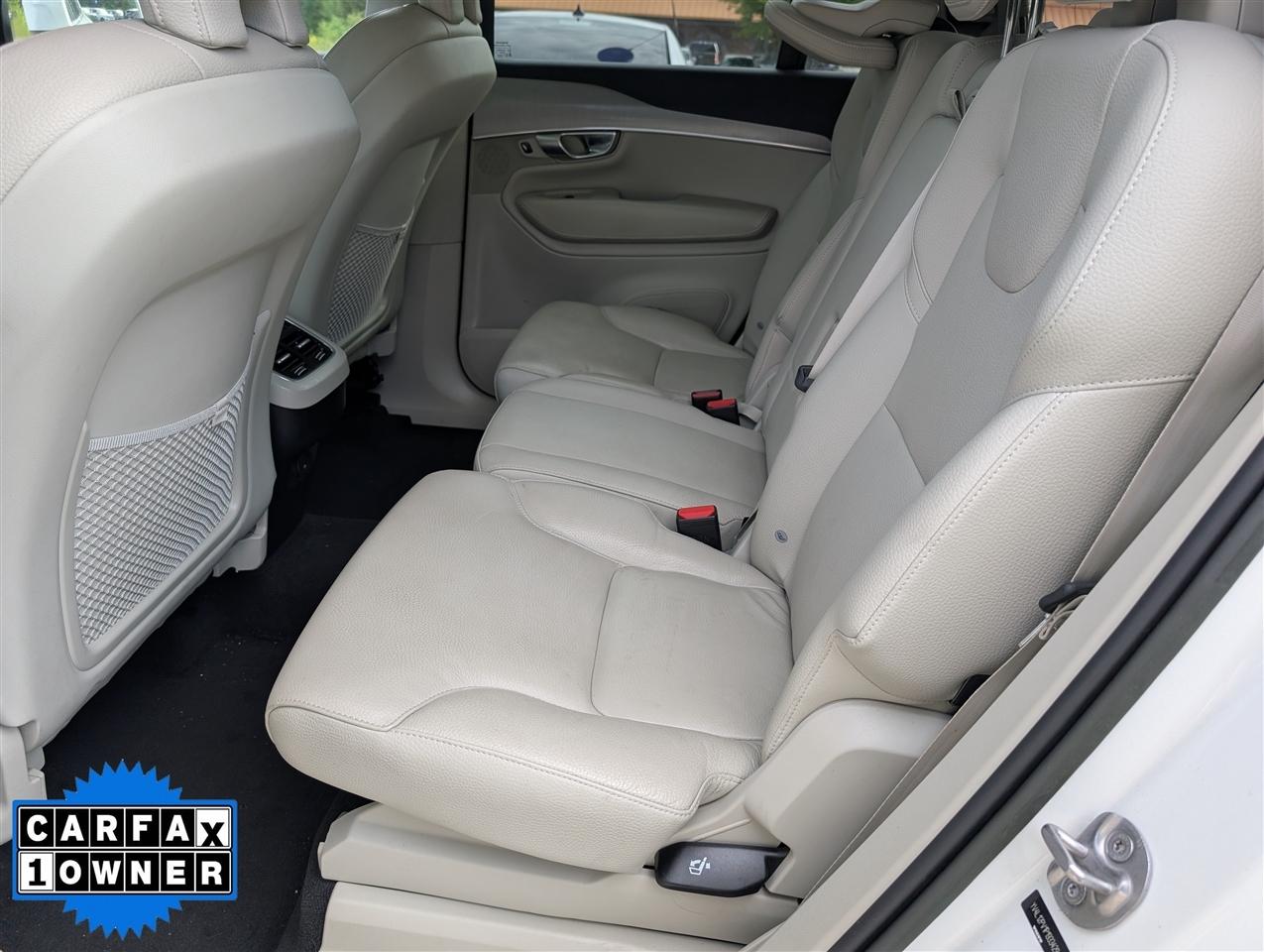 Volvo XC90  2023