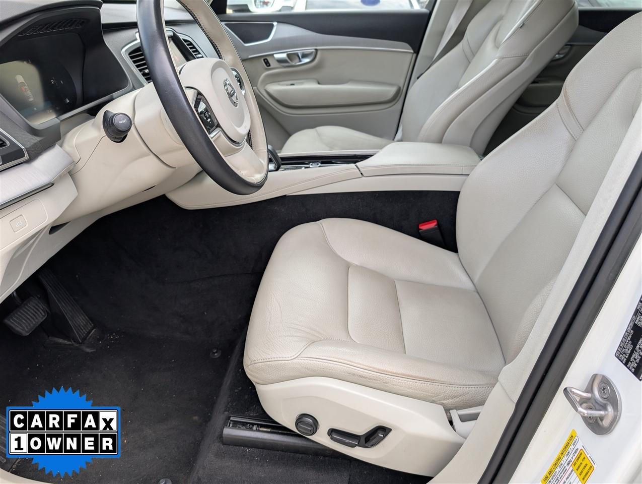 Volvo XC90  2023