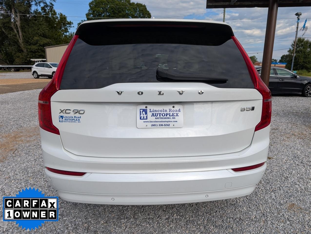 Volvo XC90  2023