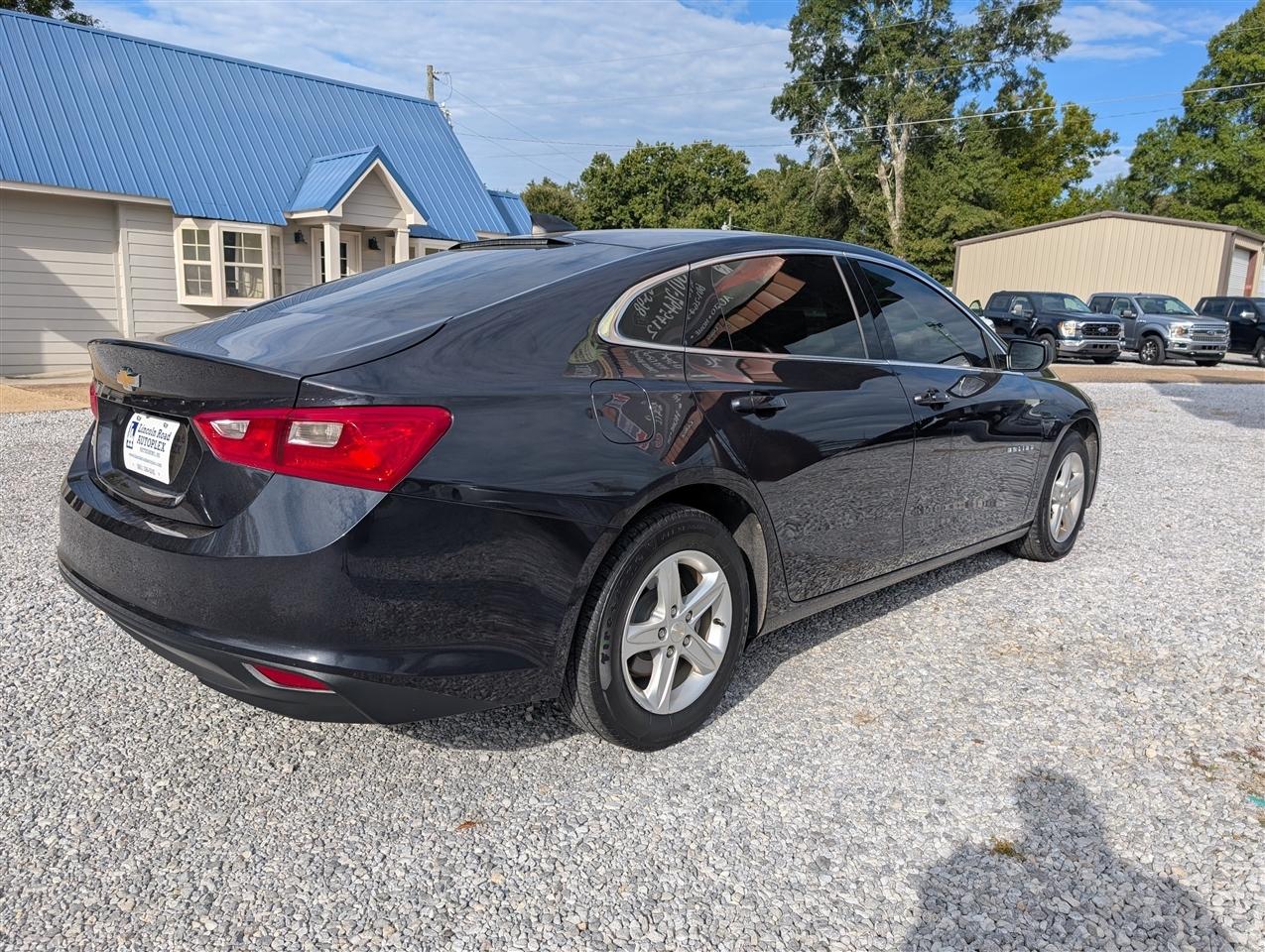 Chevrolet Malibu  2023
