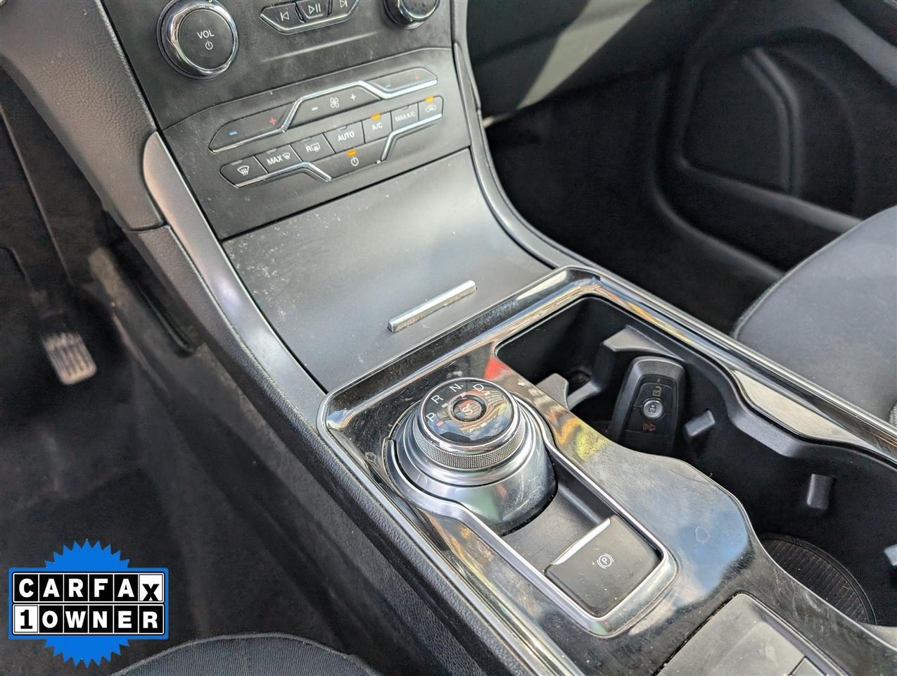Ford Edge  2020