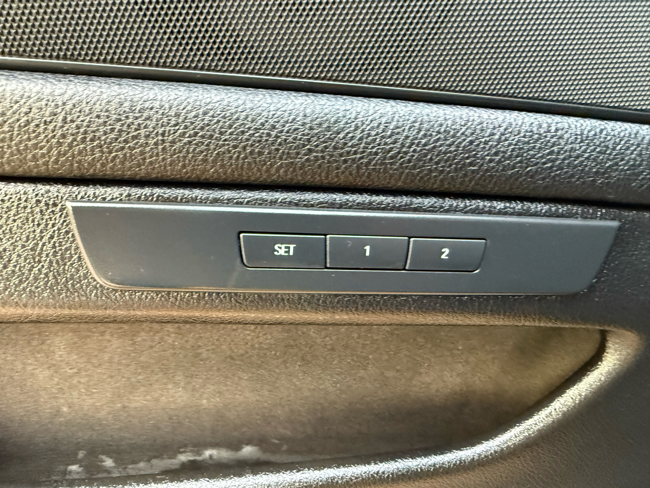 BMW 5-Series 528i 2016