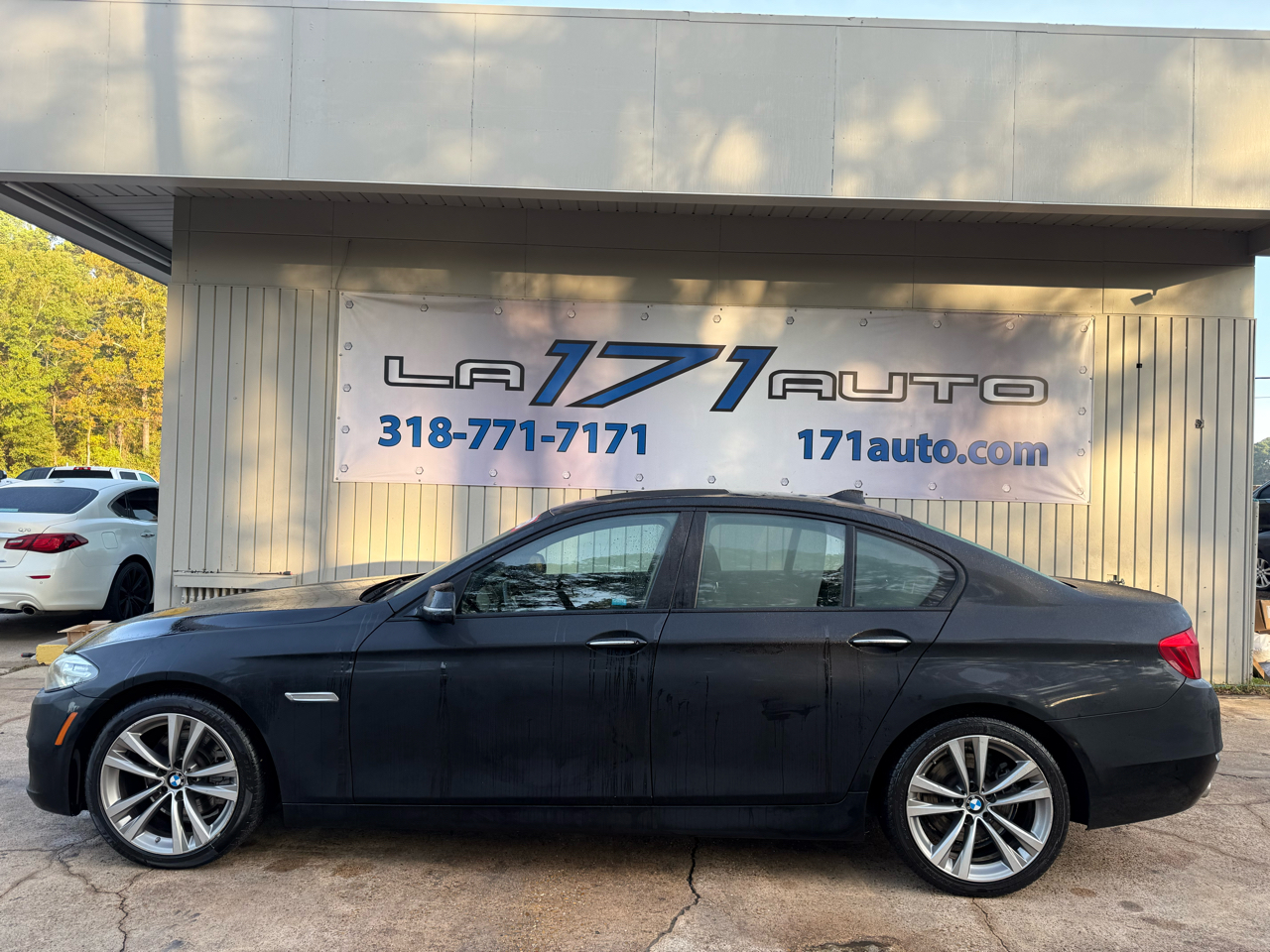BMW 5-Series 528i 2016