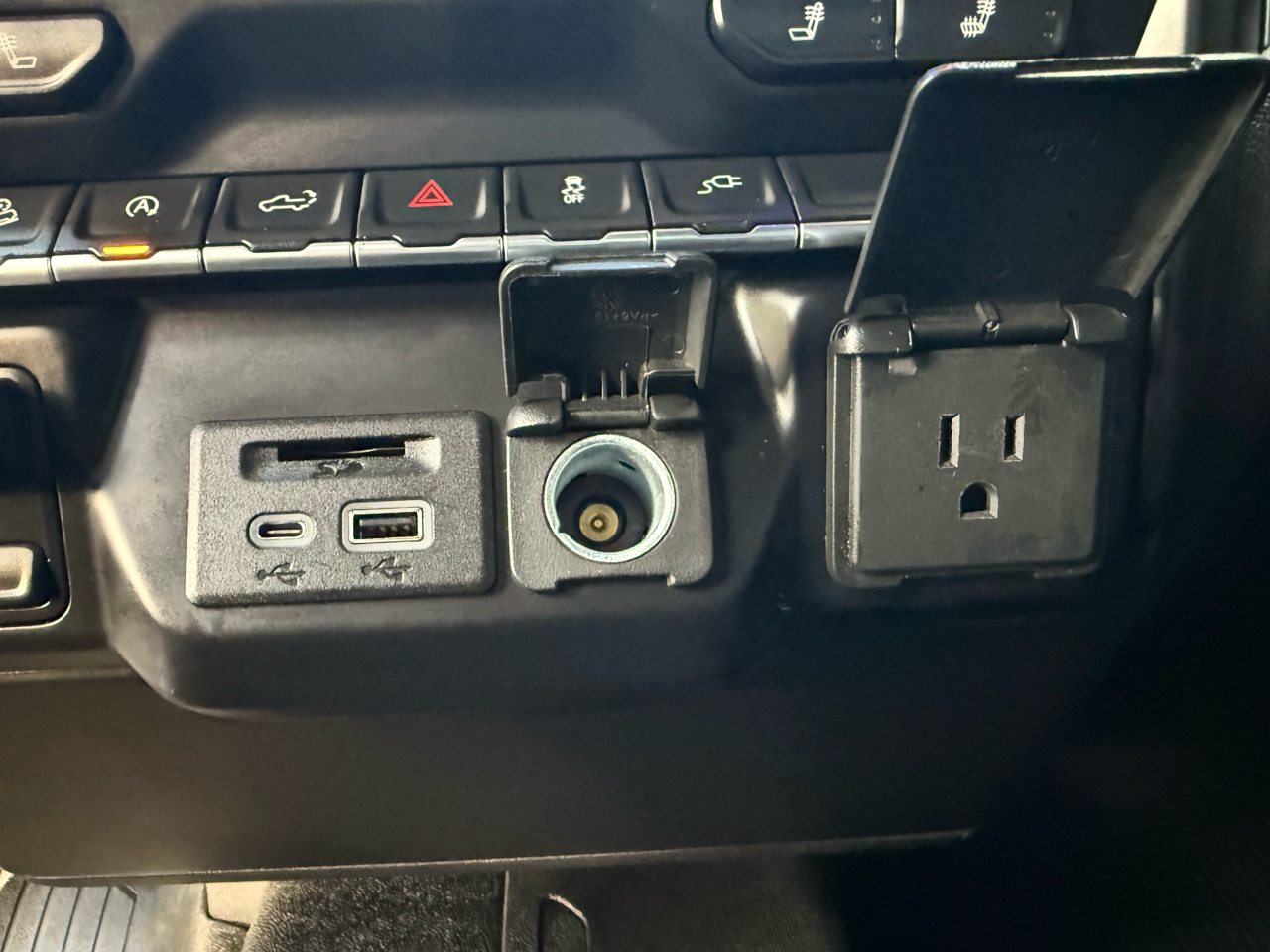 Chevrolet Silverado 1500 LT Crew Cab 4WD 2021