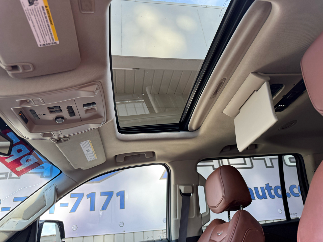 Cadillac Escalade ESV Luxury 4WD 2016