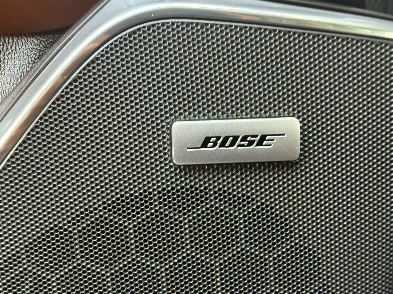 Cadillac Escalade ESV Luxury 4WD 2016