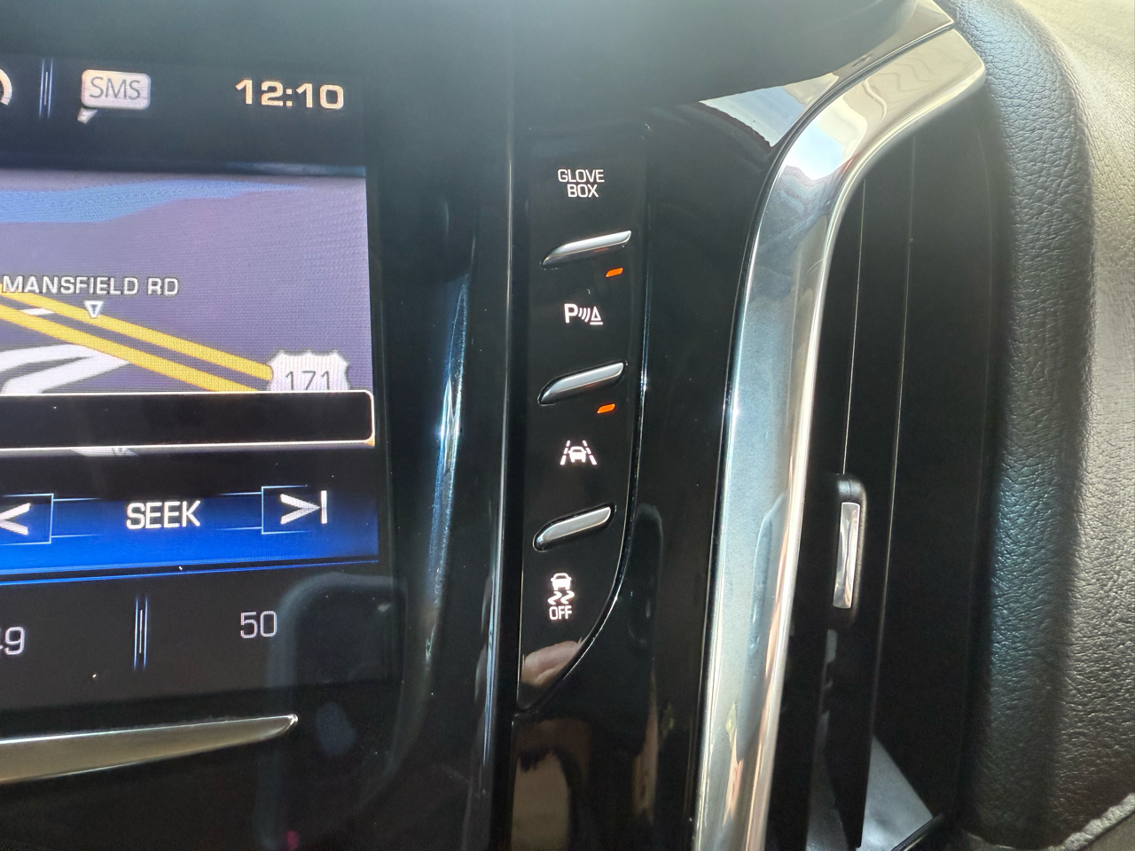 Cadillac Escalade ESV Luxury 4WD 2016