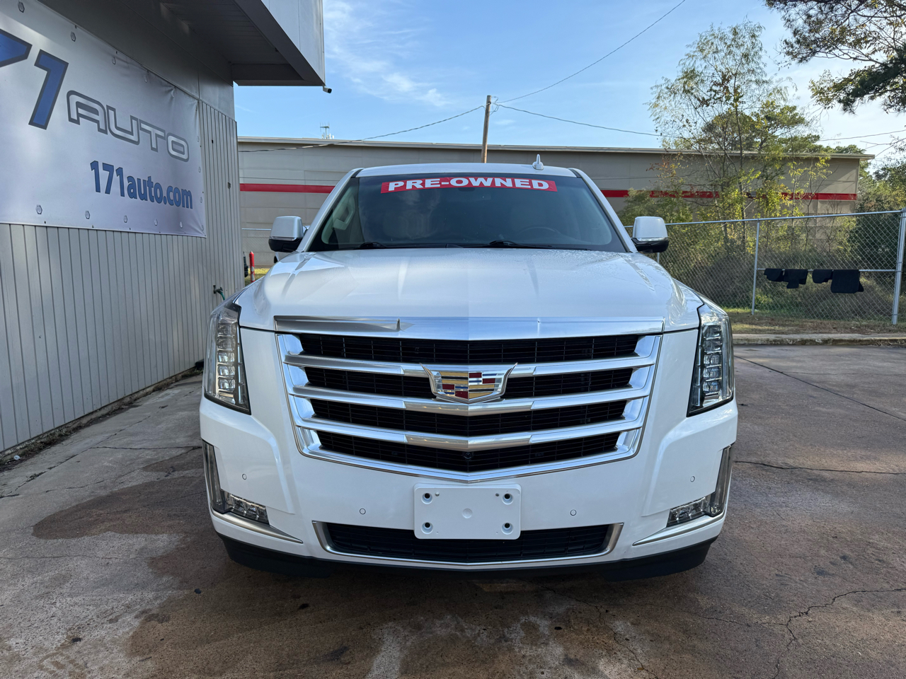 Cadillac Escalade Standard 2WD 2018