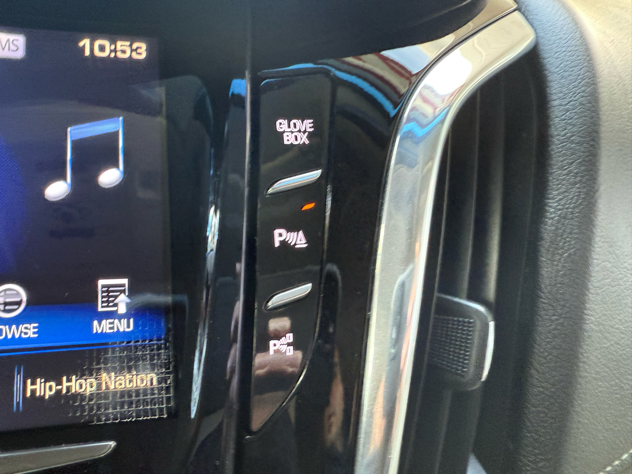 Cadillac Escalade Standard 2WD 2018