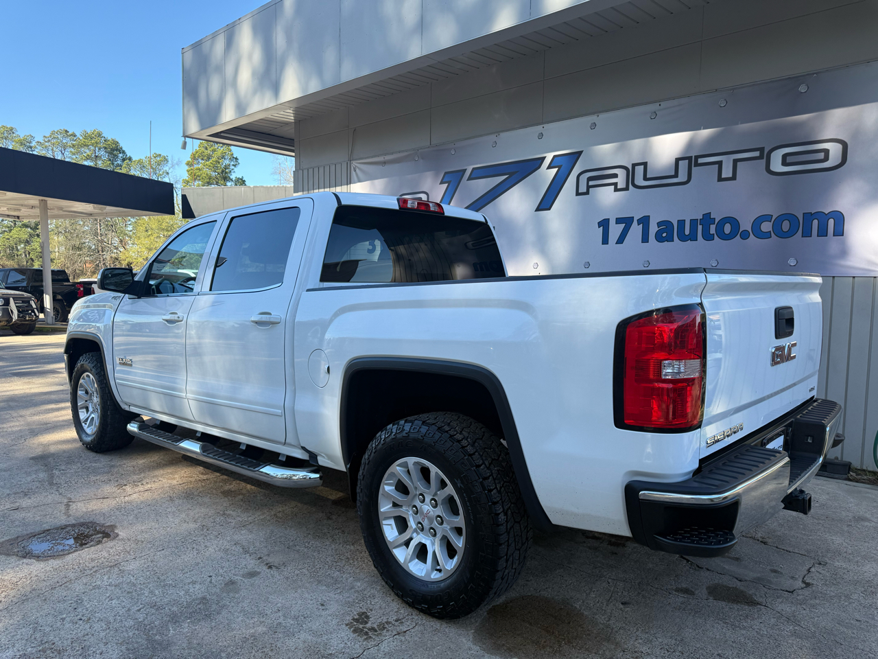 GMC Sierra 1500 SLE Crew Cab Long Box 4WD 2018