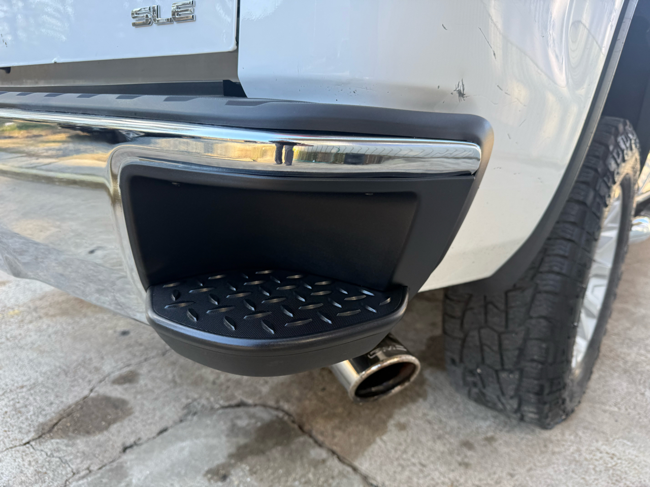 GMC Sierra 1500 SLE Crew Cab Long Box 4WD 2018