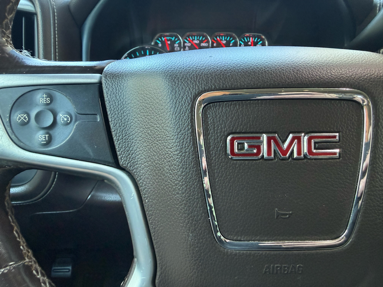 GMC Sierra 1500 SLE Crew Cab Long Box 4WD 2018