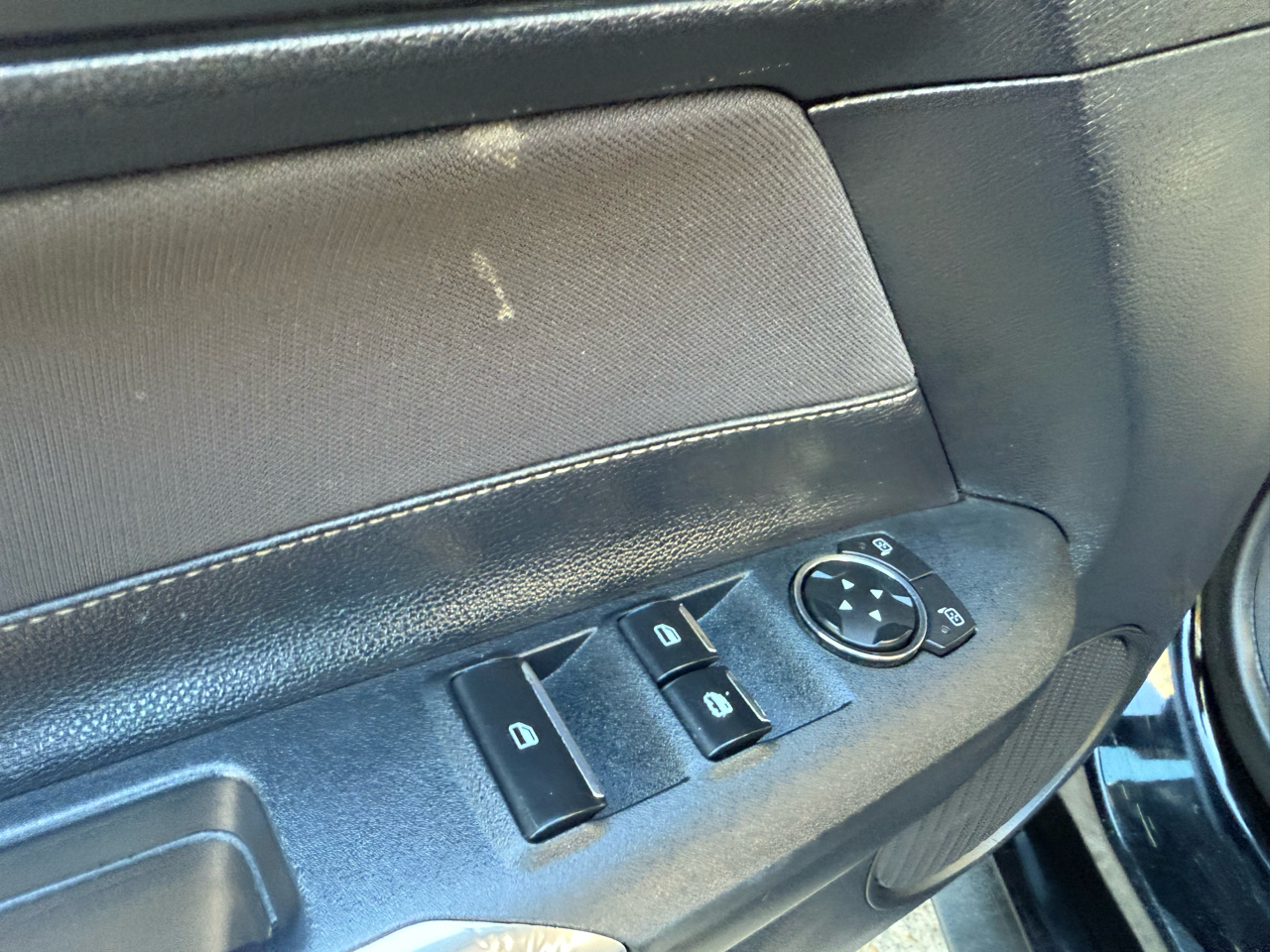 Ford Mustang V6 Convertible 2015