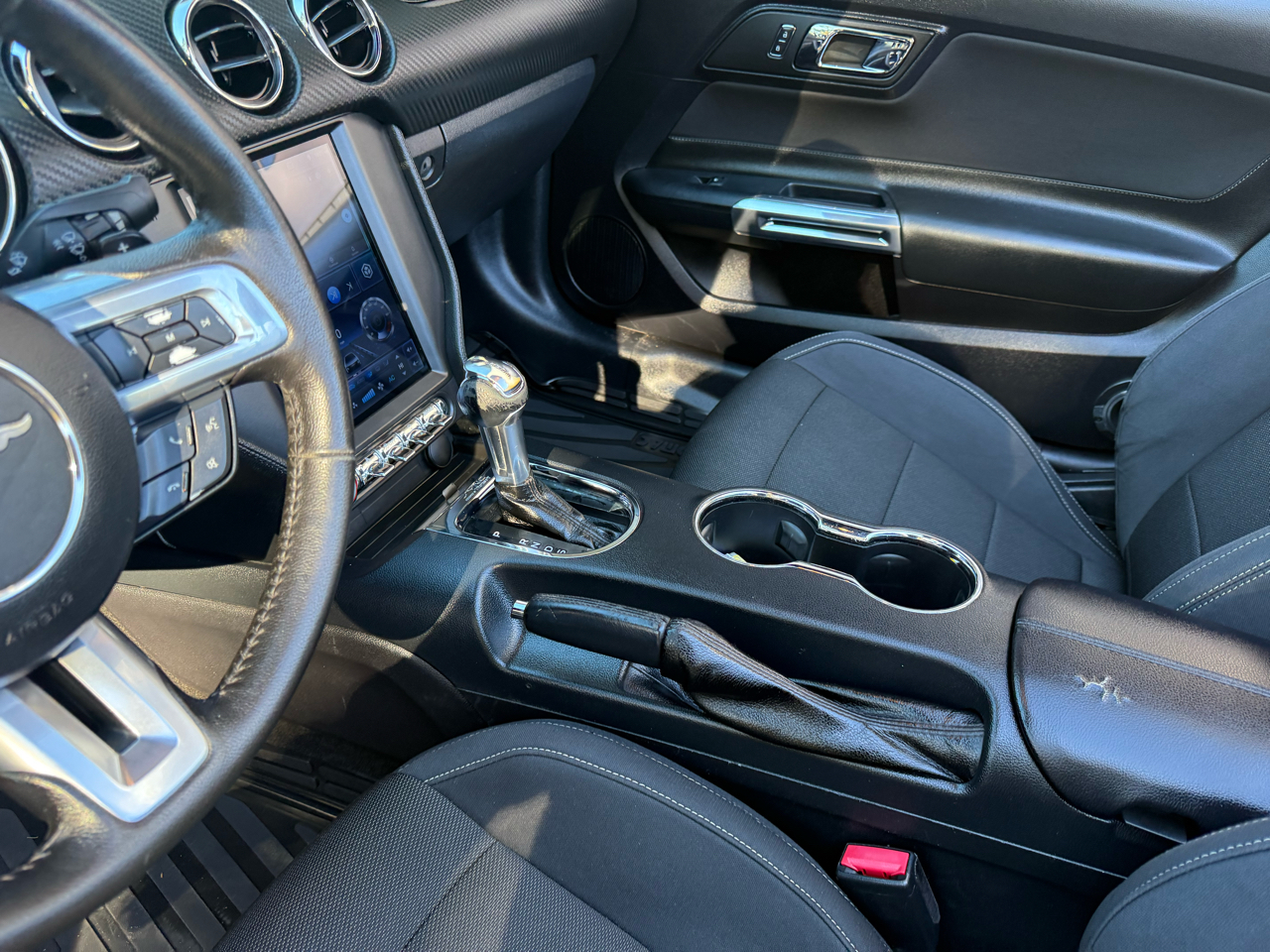 Ford Mustang V6 Convertible 2015