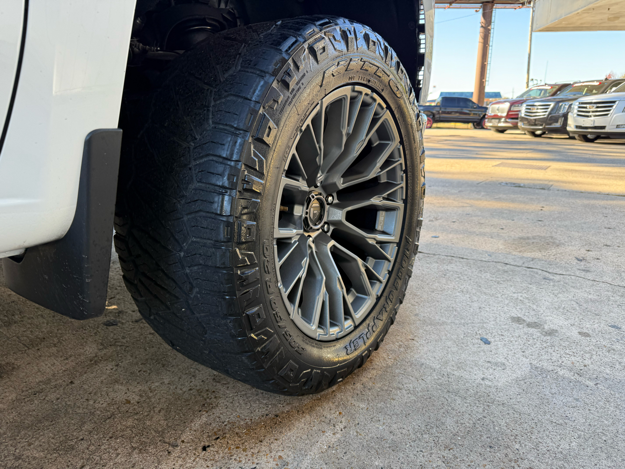 Chevrolet Silverado 1500 LT Crew Cab 2WD 2021