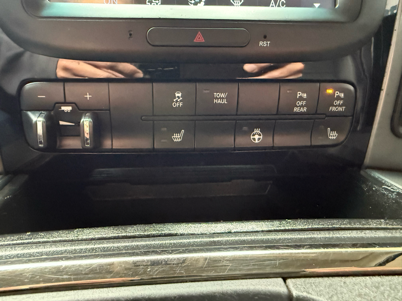 RAM 1500 Sport Crew Cab SWB 2WD 2018