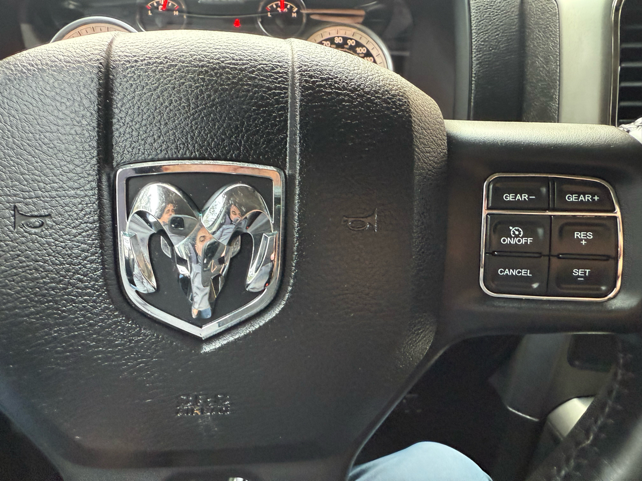 RAM 1500 Sport Crew Cab SWB 2WD 2018