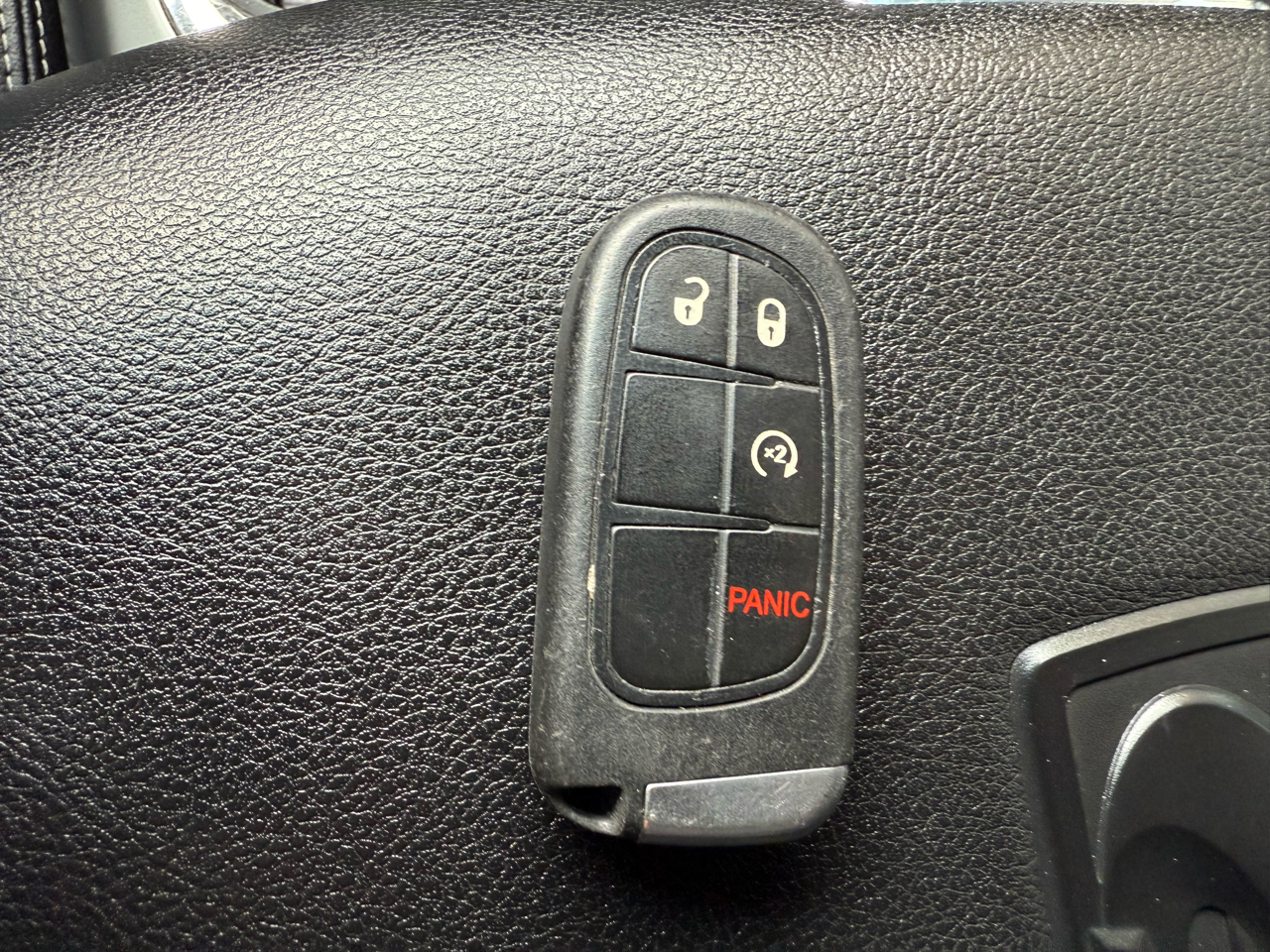 RAM 1500 Sport Crew Cab SWB 2WD 2018