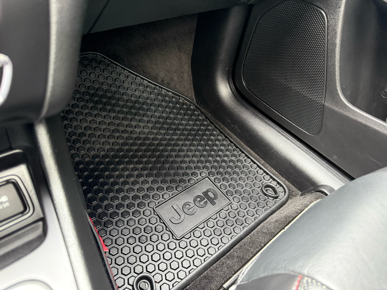 Jeep Cherokee Trailhawk 4WD 2015