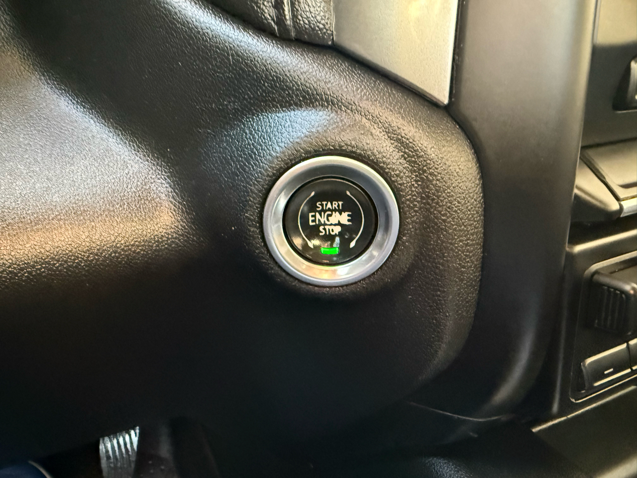 Chevrolet Silverado 1500 LT Trail Boss Crew Cab 4WD 2019